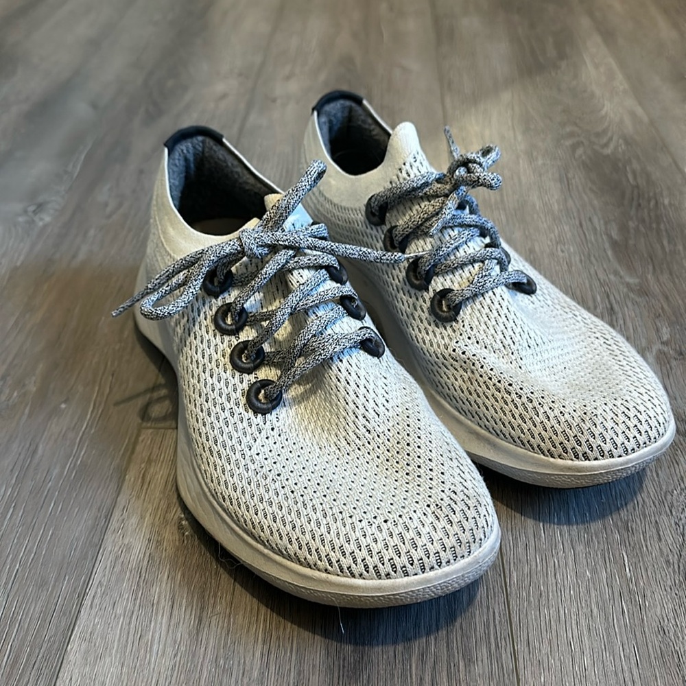 Men’s Allbird Shoes size 11